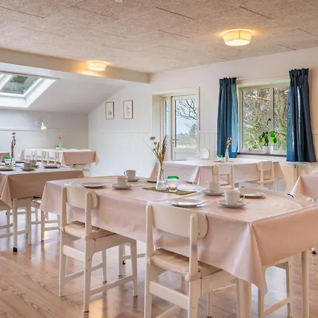 Lindvig Ferie - Danhostel Aparthotel Nymindegab