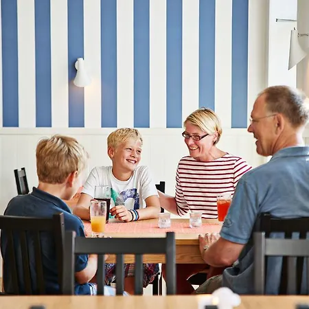 Lindvig Ferie - Danhostel 3*